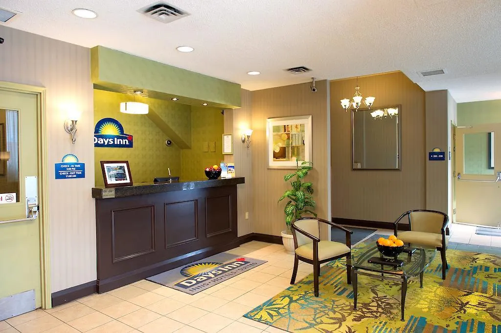 Days Inn By Wyndham Toronto East Beaches Canada