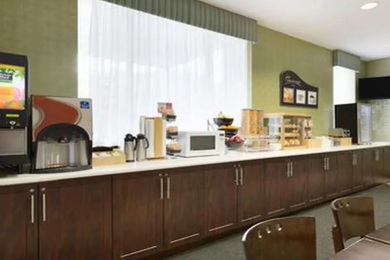 ** Hotel Days Inn By Wyndham Toronto East Beaches Canada