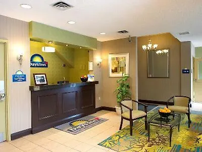 ** Hotel Days Inn By Wyndham Toronto East Beaches Canada